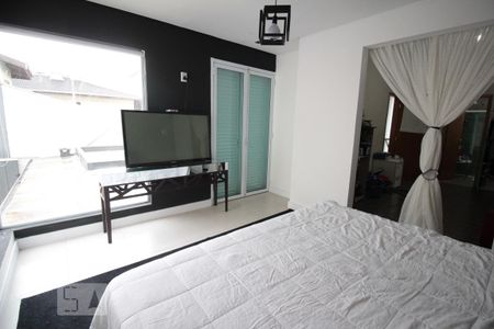 Casa para alugar com 278m², 3 quartos e 3 vagasSuite 1