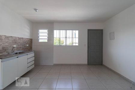 Sala e Cozinha de apartamento para alugar com 1 quarto, 45m² em Parada Inglesa, São Paulo
