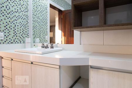 Casa de condomínio à venda com 836m², 5 quartos e 5 vagasBanheiro da suíte 3