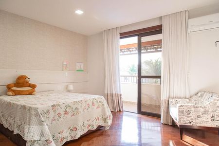 Casa de condomínio à venda com 836m², 5 quartos e 5 vagasSuíte 3