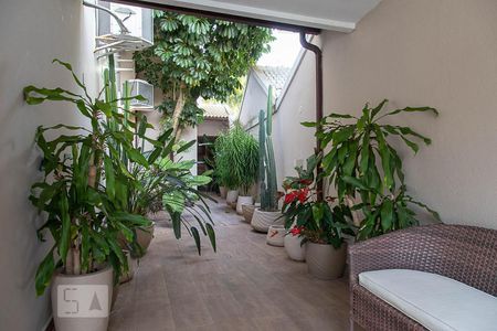 Casa de condomínio à venda com 836m², 5 quartos e 5 vagasÁrea verde