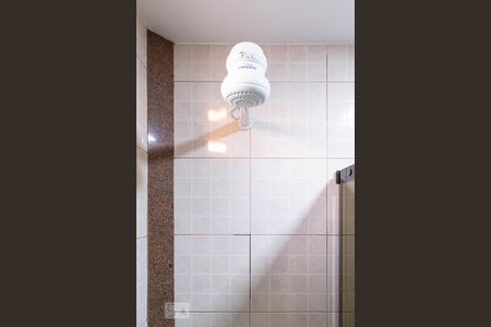 Casa de condomínio à venda com 836m², 5 quartos e 5 vagasBanheiro da sala de cinema