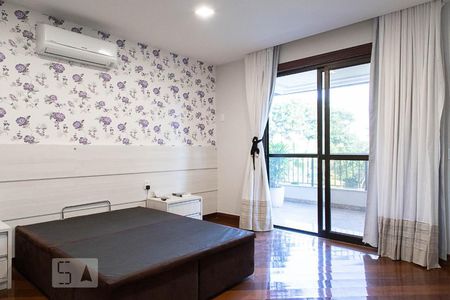 Casa de condomínio à venda com 836m², 5 quartos e 5 vagasSuíte 2