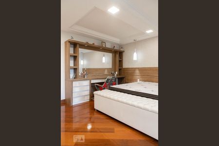 Casa de condomínio à venda com 836m², 5 quartos e 5 vagasSuíte master