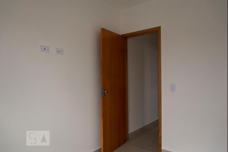 Quarto 1 de apartamento para alugar com 2 quartos, 50m² em Vila Paulo Silas, São Paulo