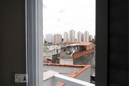Vista do Quarto 2 de apartamento para alugar com 2 quartos, 50m² em Vila Paulo Silas, São Paulo