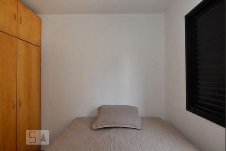 Quarto 1 de apartamento para alugar com 2 quartos, 48m² em Perdizes, São Paulo