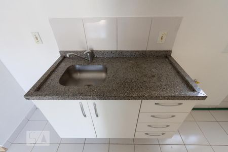 Apartamento para alugar com 58m², 2 quartos e 1 vaga Apartamento para alugar com 58m², 2 quartos e 1 vagaCozinha e Área de Serviço