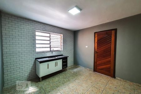 Cozinha de casa para alugar com 1 quarto, 50m² em Jardim Vergueiro (sacomã), São Paulo