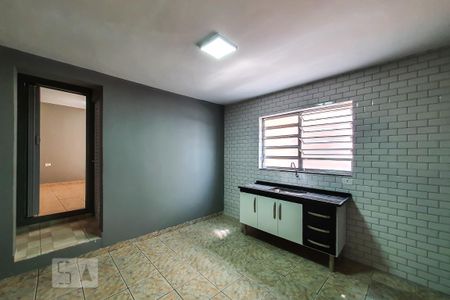 Cozinha de casa para alugar com 1 quarto, 50m² em Jardim Vergueiro (sacomã), São Paulo