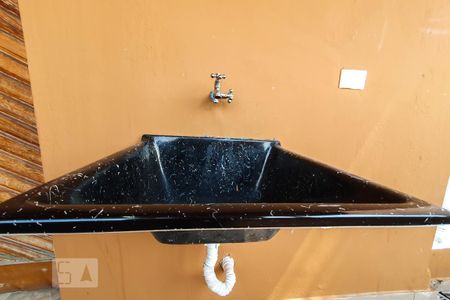 Detalhe  Tanque Área de Serviço de casa para alugar com 1 quarto, 50m² em Jardim Vergueiro (sacomã), São Paulo
