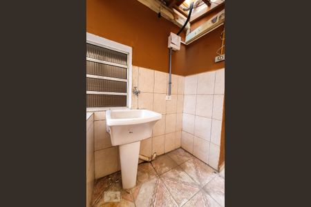 Casa para alugar com 60m², 1 quarto e sem vagaÁrea de Serviço