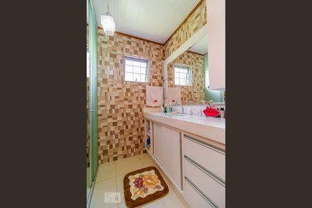 Casa à venda com 232m², 3 quartos e 2 vagasSuite