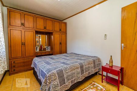 Casa à venda com 232m², 3 quartos e 2 vagasQuarto 2