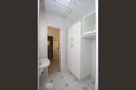 Apartamento para alugar com 250m², 3 quartos e 1 vaga Apartamento para alugar com 250m², 3 quartos e 1 vagaÁrea de Serviço