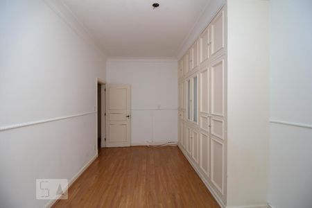 Apartamento para alugar com 250m², 3 quartos e 1 vaga Apartamento para alugar com 250m², 3 quartos e 1 vagaQuarto 3