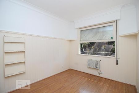 Apartamento para alugar com 250m², 3 quartos e 1 vaga Apartamento para alugar com 250m², 3 quartos e 1 vagaQuarto 2