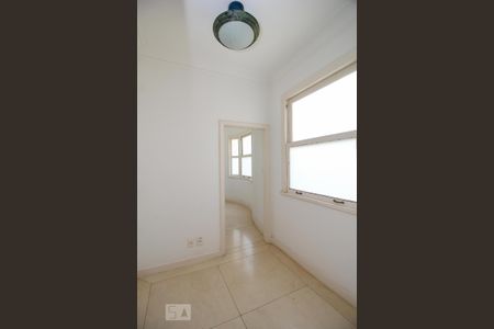 Apartamento para alugar com 250m², 3 quartos e 1 vaga Apartamento para alugar com 250m², 3 quartos e 1 vagaCorredor