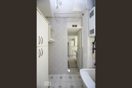 Apartamento para alugar com 250m², 3 quartos e 1 vaga Apartamento para alugar com 250m², 3 quartos e 1 vagaÁrea de Serviço
