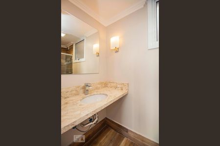 Banheiro  de apartamento para alugar com 1 quarto, 40m² em Auxiliadora, Porto Alegre