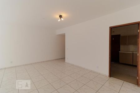 Salas de apartamento para alugar com 3 quartos, 143m² em Cambuí, Campinas