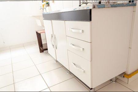 Apartamento à venda com 50m², 2 quartos e 1 vagaCozinha - Armários