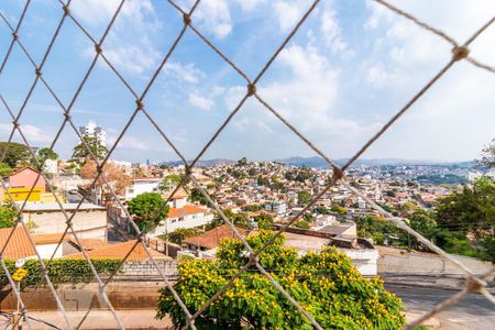 Vista da suíte de apartamento para alugar com 3 quartos, 80m² em Jardim América, Belo Horizonte