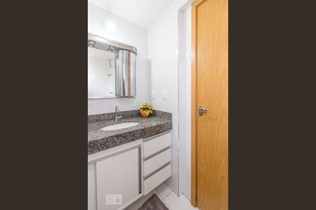 Apartamento para alugar com 80m², 3 quartos e 1 vagaBanheiro da suíte