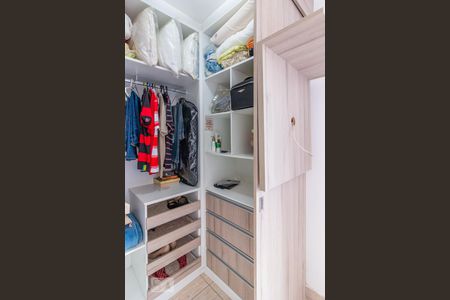 Suíte de apartamento para alugar com 3 quartos, 80m² em Jardim América, Belo Horizonte