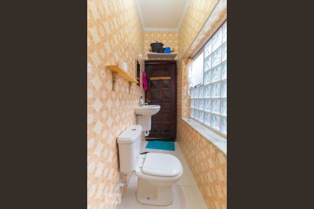 Casa à venda com 300m², 1 quarto e 2 vagasBanheiro 2