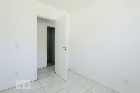 QUARTO 1 de apartamento para alugar com 2 quartos, 30m² em Morro Santana, Porto Alegre