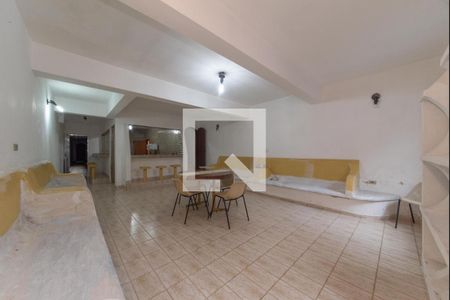 Casa à venda com 365m², 3 quartos e 3 vagasSalão de Festas