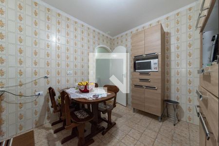 Casa à venda com 365m², 3 quartos e 3 vagasCozinha