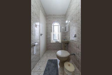 Casa à venda com 365m², 3 quartos e 3 vagasBanheiro da Suíte 3