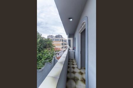 Casa à venda com 365m², 3 quartos e 3 vagasSacada da Área de Serviço