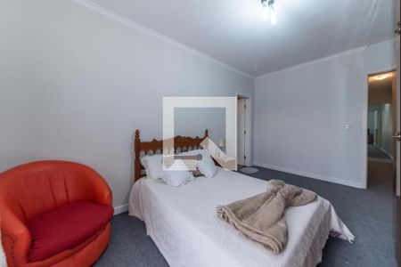 Casa à venda com 365m², 3 quartos e 3 vagasSuíte 1