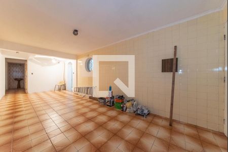 Casa à venda com 365m², 3 quartos e 3 vagasGaragem