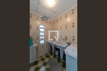 Casa à venda com 365m², 3 quartos e 3 vagasÁrea de Serviço