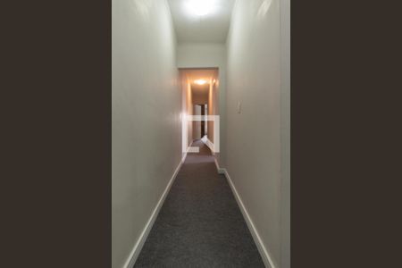 Casa à venda com 365m², 3 quartos e 3 vagasCorredor dos Dormitórios