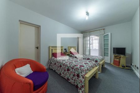 Casa à venda com 365m², 3 quartos e 3 vagasSuíte 3