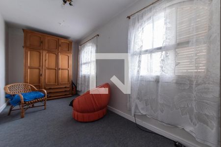 Casa à venda com 365m², 3 quartos e 3 vagasSuíte 2