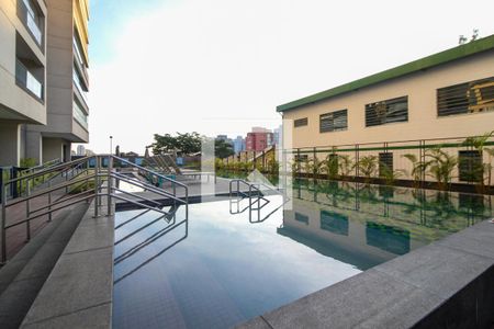 Studio para alugar com 25m², 1 quarto e sem vaga Studio para alugar com 25m², 1 quarto e sem vagaPiscina