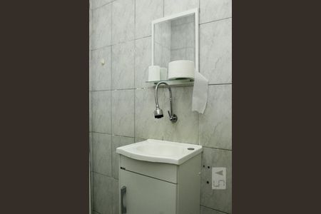 Apartamento à venda com 35m², 1 quarto e sem vagaBanheiro