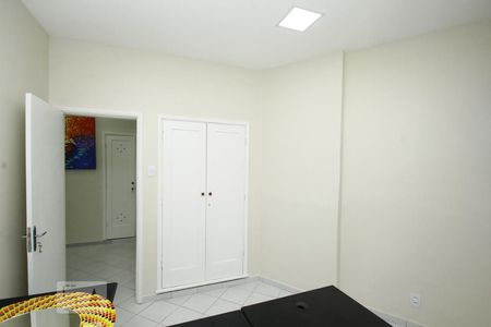 Apartamento à venda com 35m², 1 quarto e sem vagaQuarto