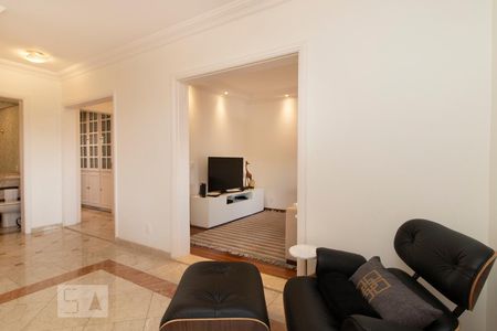 Sala 1 de apartamento à venda com 3 quartos, 178m² em Vila Suzana, São Paulo