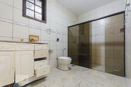 Apartamento para alugar com 60m², 2 quartos e sem vagaBanheiro da Suíte