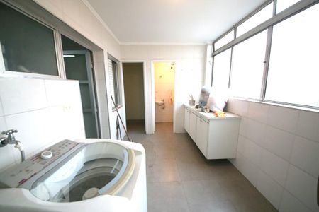 Apartamento para alugar com 120m², 3 quartos e 2 vagasÁrea de Serviço