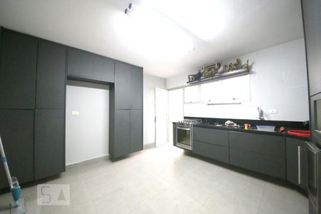 Apartamento para alugar com 120m², 3 quartos e 2 vagasCozinha