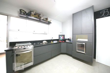 Apartamento para alugar com 120m², 3 quartos e 2 vagasCozinha