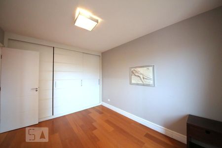 Apartamento para alugar com 120m², 3 quartos e 2 vagasSuíte